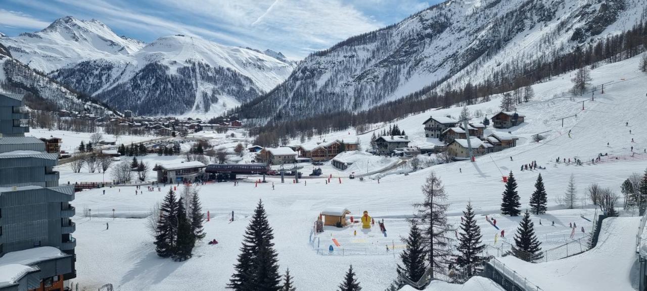 Le 1888 Val D'Isere La Daille Luaran gambar