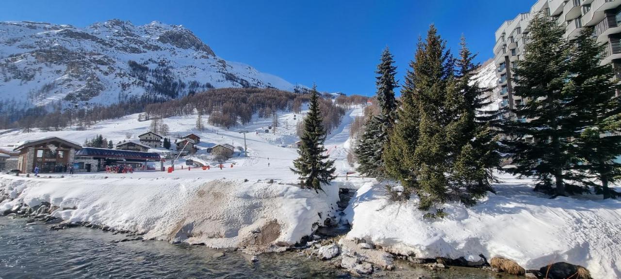 Le 1888 Val D'Isere La Daille Luaran gambar