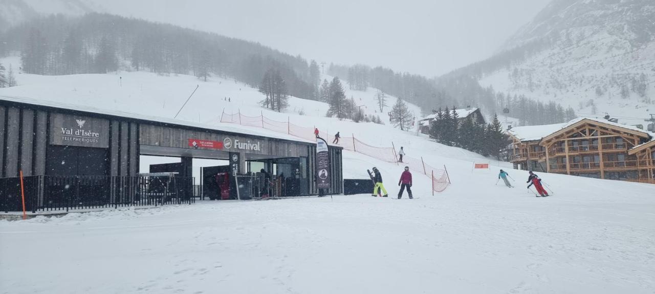 Le 1888 Val D'Isere La Daille Luaran gambar