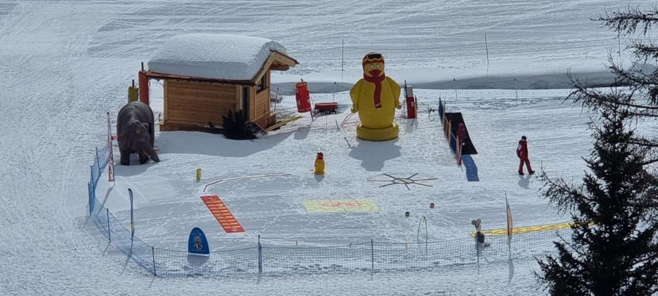 Le 1888 Val D'Isere La Daille Luaran gambar